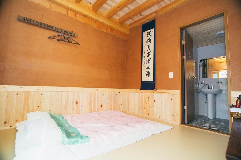 Laon Hanok Gguljam Jeonju Bagian luar foto